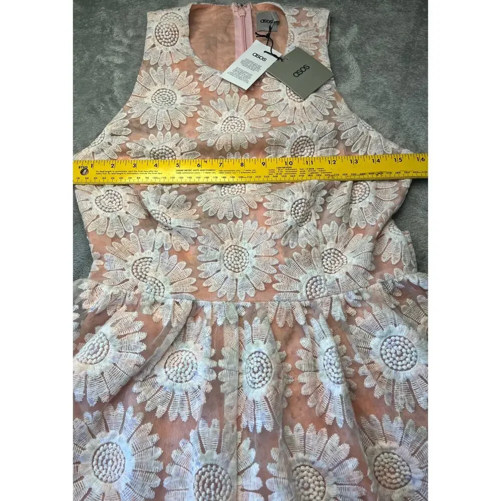 ASOS Floral‎ Romper Fully lined Size Small